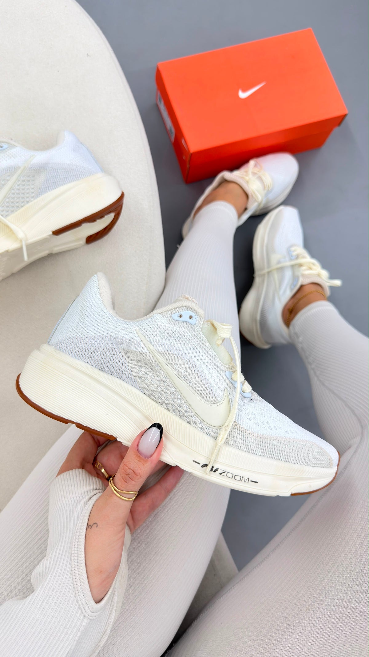 Pegasus 42 Knit - Off white
