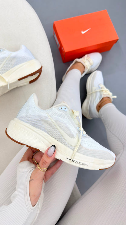 Pegasus 42 Knit - Off white