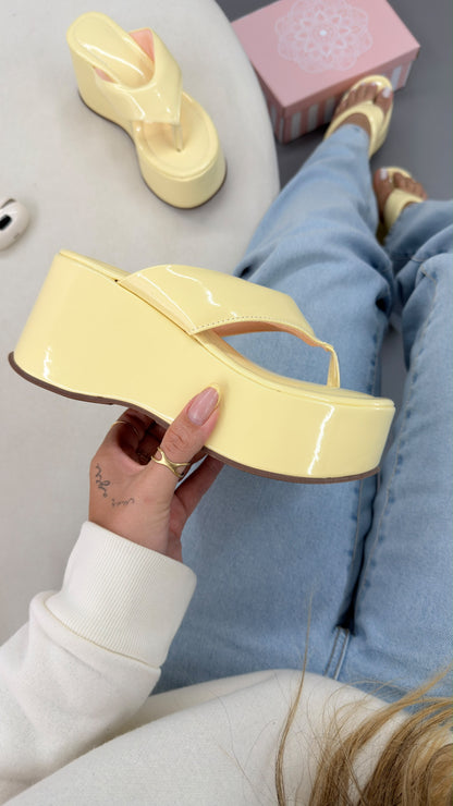 Tamanco confort  AMARELO